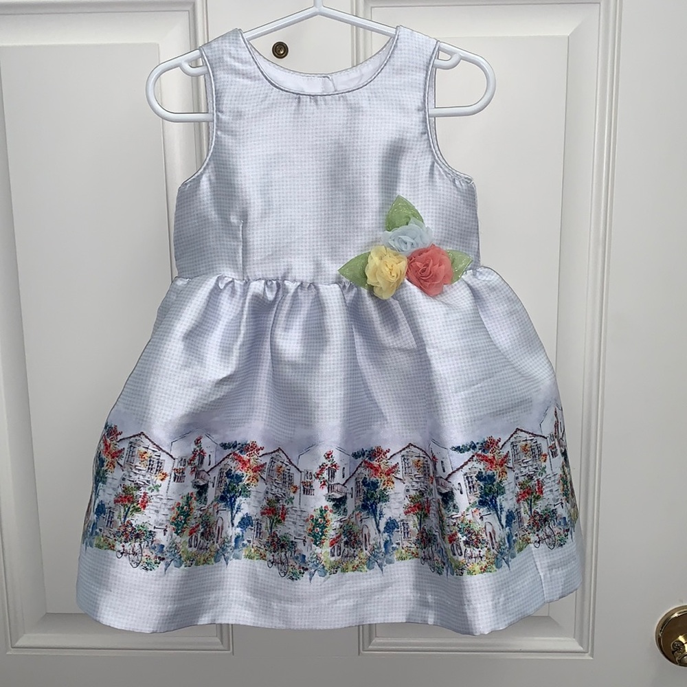 by Pippa & Julie, 24m, Beautiful Dress w/ Country French Scene, Very Well Made